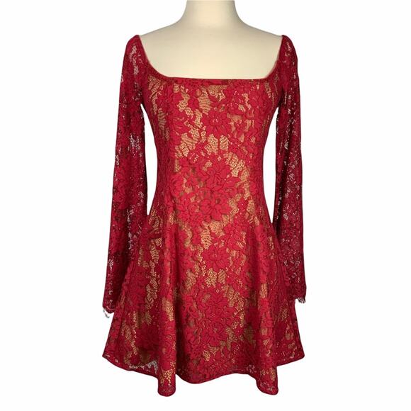Majorelle x Revolve Benson Red Lace Off Shoulder Mini Dress Size Woman's Small - Picture 1 of 7